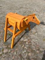 Spielzeug Pferd aus Holz Sachsen-Anhalt - Bismark (Altmark) Vorschau