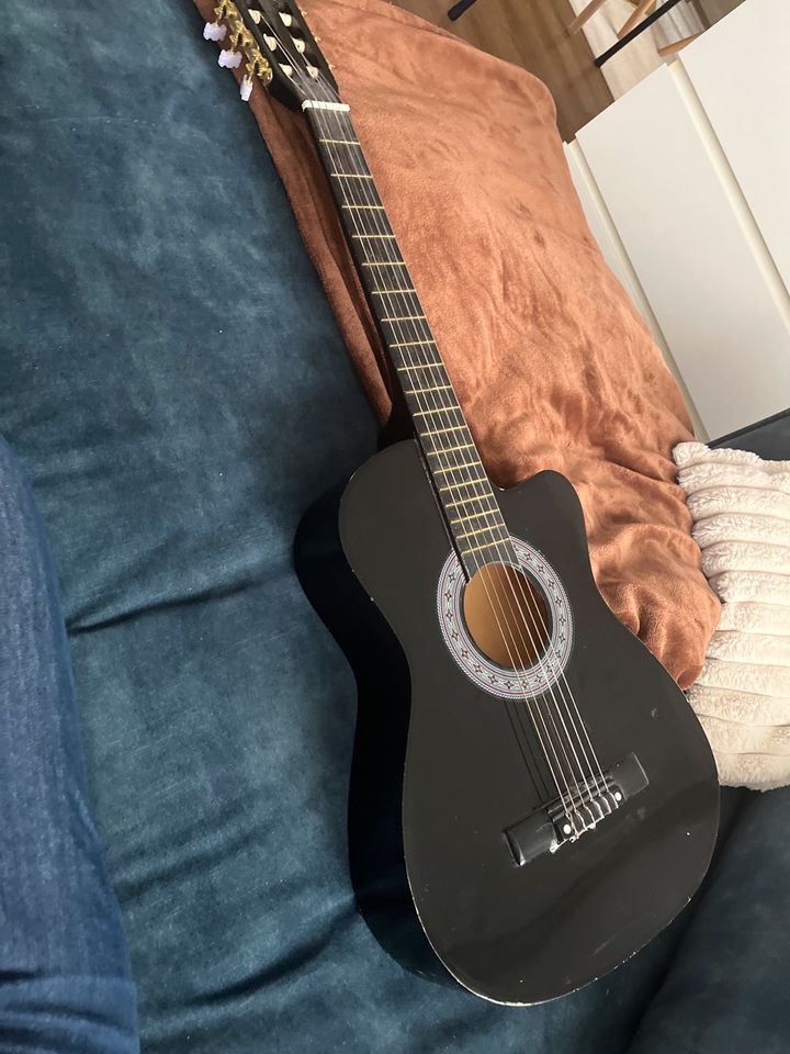 LEDAMP Westerngitarre mit 6 Saiten, Schwarz, 96,5 cm gitarre in Erkrath