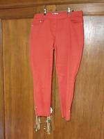 Hose 7/8 Raphaela by Brax  Gr. 44 rot Nordrhein-Westfalen - Waltrop Vorschau