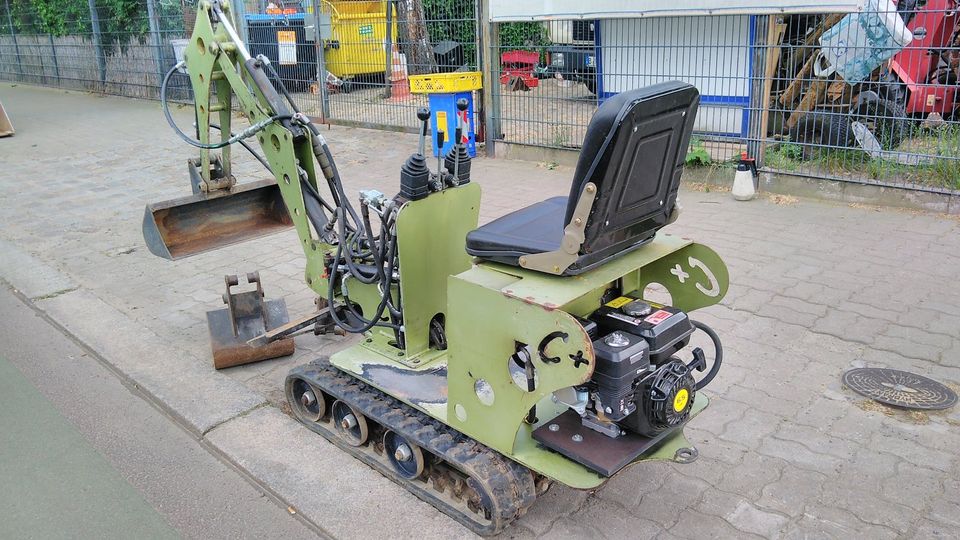 Minibagger SAUTERELLE C+(Grashüpfer) MP-72-800-S in Berlin