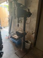 DDR Standbohrmaschine /Säulenbohrmaschine Sachsen - Neukirchen/Pleisse Vorschau
