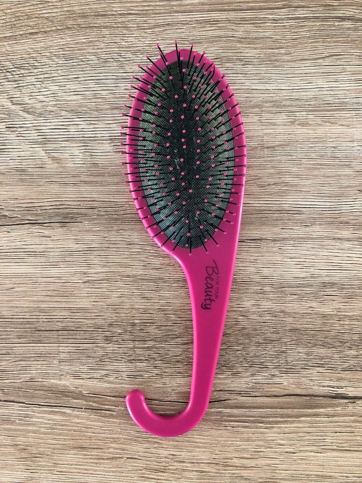 SUCHE Haarbürste Rossmann „for your beauty“ in Niedersachsen - Wolfsburg |  eBay Kleinanzeigen ist jetzt Kleinanzeigen