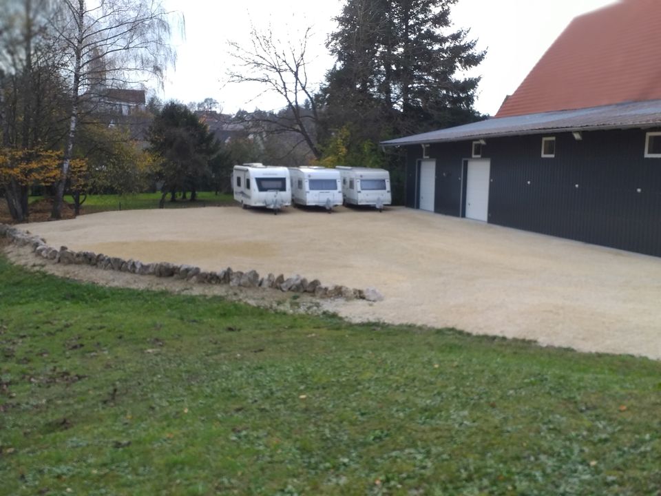 Aussenstellplatz für Wohnwagen Wohnmobil PKW oder Sonstiges in Holzheim a.d. Donau