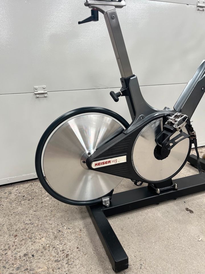 Keiser M3+ Spinningbike/ Spinning/ hometrainer Black in Bocholt