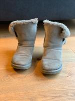 UGG Boots Größe 39 Grau Hellgrau Nordrhein-Westfalen - Krefeld Vorschau