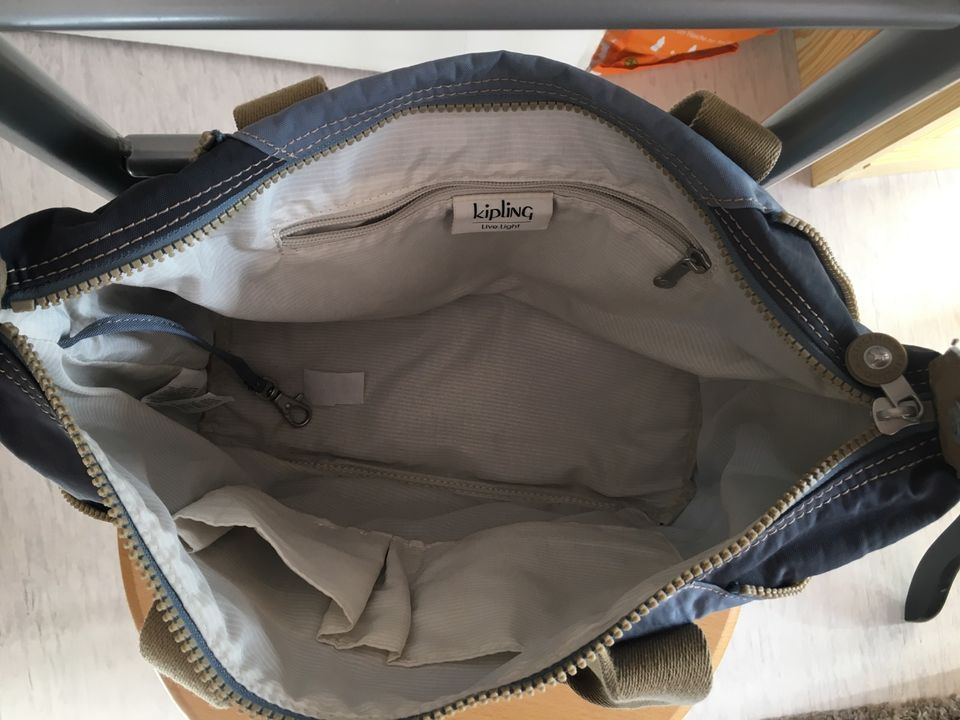 Kipling Umhängetasche groß und passende kleinere Tasche NEU in Konstanz