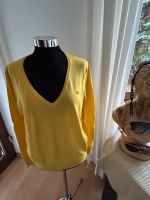 Sehr schöner gelber Pullover von Carolina Herrera M Rheinland-Pfalz - Niederheimbach Vorschau