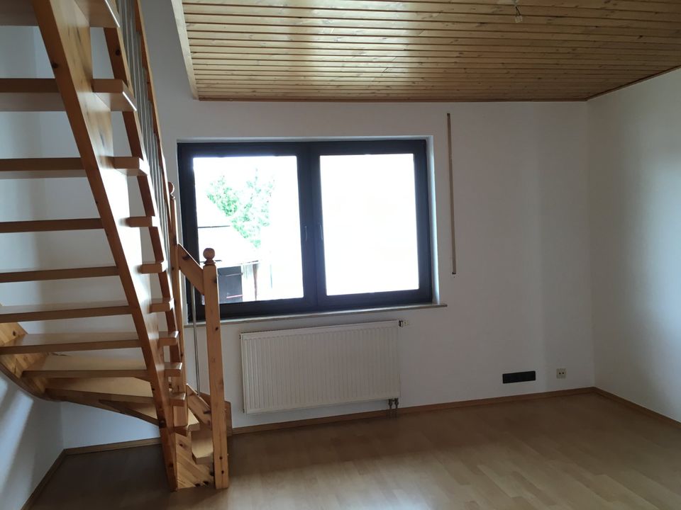 Wohnung in AB-Damm mit Garten zu vermieten an 2 Personen in Aschaffenburg