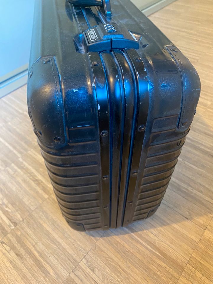 Rimowa Koffer schwarz in Frankfurt am Main