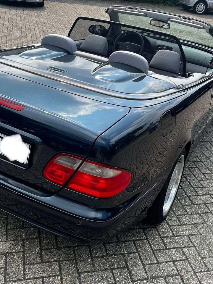 Mercedes Benz CLK 320 Cabrio mit LPG in Papenburg