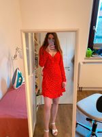 Rotes Kleid Obergiesing-Fasangarten - Obergiesing Vorschau
