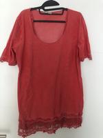 T-Shirt rot von Tredy in Gr. 44 Hessen - Oestrich-Winkel Vorschau