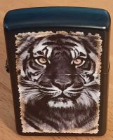 Zippo USA Schwarz mit Tigerbild Feuerzeug Benzin Nordrhein-Westfalen - Roetgen Vorschau