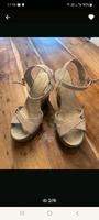 Tommy Hilfiger Sandalen Gr 39, Gold Bayern - Bamberg Vorschau