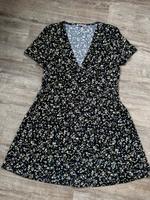 Tommy Hilfiger Kleid XL 40 42 Blumen Mini Midi Sommerkleid Schleswig-Holstein - Reinbek Vorschau