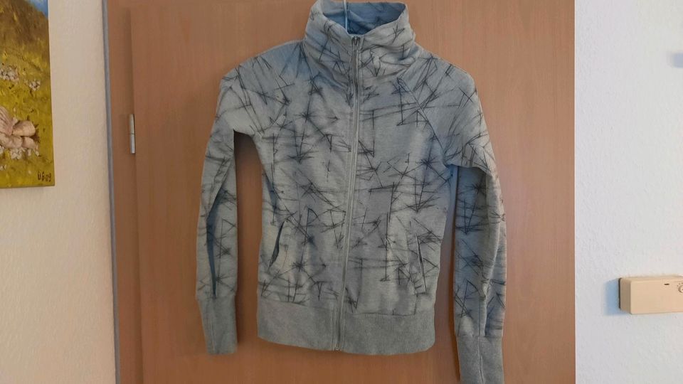 Sweatjacke Gr. 34/36 grau Jacke Pullover in Marl