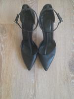 Pumps von Benetton  -  Gr. 41 Nordrhein-Westfalen - Olpe Vorschau