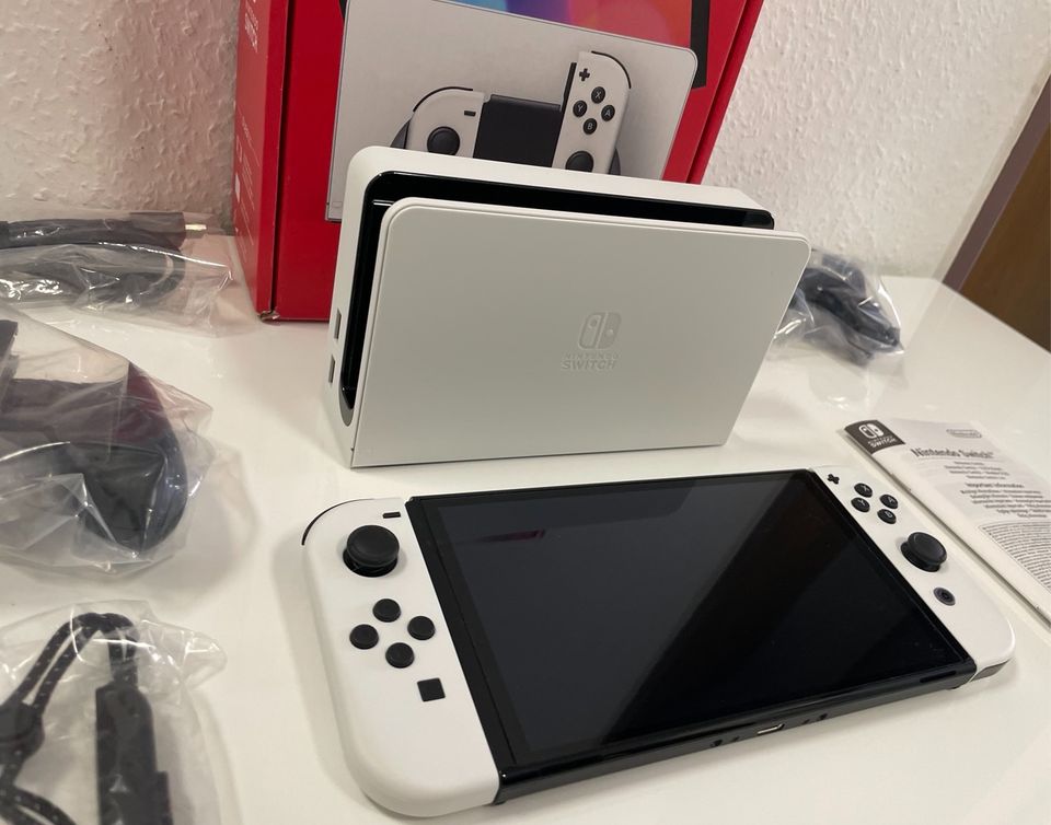 Nintendo Switch OLED|NEUWERTIG|OVP|Anlieferung✅ in Viersen