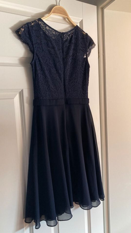 Cocktailkleid von Vera Mont Gr. 36 in Bielefeld