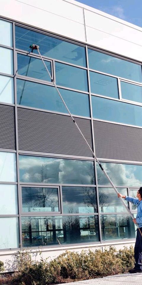 Glasreinigung, Fensterputzen in Ortenburg