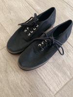 Stoffschuhe von Esprit Größe 41 Hessen - Hüttenberg Vorschau