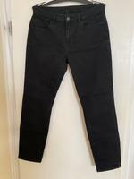 schwarze Jeans, Umfang 41 cm und Länge 30, vonEsprit Berlin - Karlshorst Vorschau