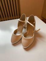 Rainbow Club, Brautschuhe Yasmin ivory (creme), Größe 38 / 5 München - Maxvorstadt Vorschau