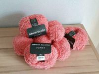 450 Gramm Lana Grossa About Berlin Funky Wolle, Farbe  rosa/pink Bielefeld - Ubbedissen Vorschau