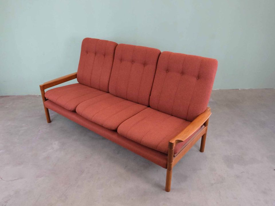 Vintage dänisch teak Sofa 3-Sitzer Midcentury 50er 60er in Gießen