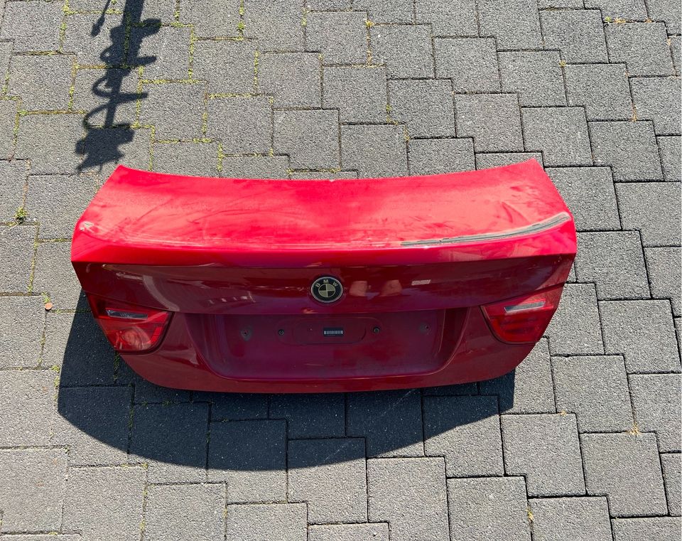 BMW E90 LCI Heckklappe Rot in Werne