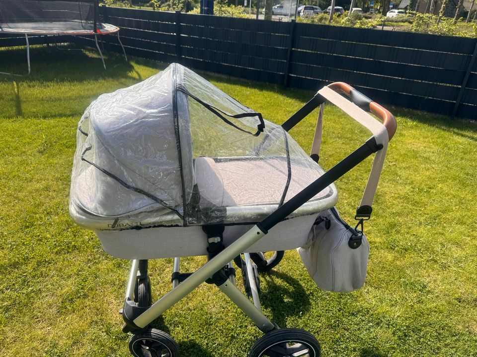 Kinderwagen Dubatti grau Silber in Bergkamen