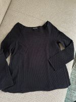 Armani Sweatshirt mit Glockenform gr 36 Hessen - Bad Homburg Vorschau