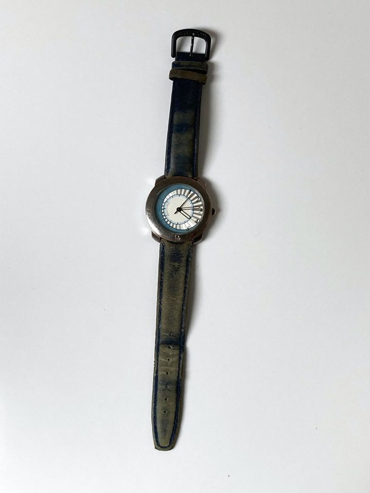 Benetton by BULOVA Armbanduhr 80/90er Jahre Fashion Watch Kult in Remseck am Neckar