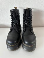 Dr. Martens JADON Plateau in schwarz / Größe 36 Bremen - Oberneuland Vorschau