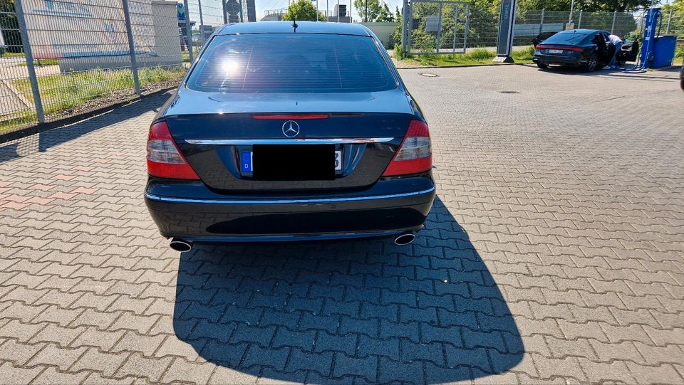 Mercedes-Benz CDI,W211 E320 in Frankenthal (Pfalz)