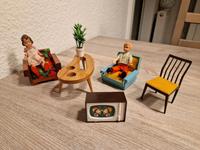 Alt Puppenhaus Puppenstube Puppenmöbel DDR Fernseher Sachsen - Markkleeberg Vorschau