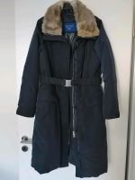 Dunkelblaue Hilfiger Winterjacke/Wintermantel Bayern - Aschaffenburg Vorschau