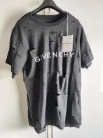 Original Givenchy T-Shirt mit Cut-Out-Aufdruck NEU Größe S Hessen - Rüsselsheim Vorschau