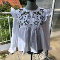 Zara Trafaluc Bluse Gr. S Blogger Stickerei Rüschen Blumen Volant Bayern - Karlsfeld Vorschau