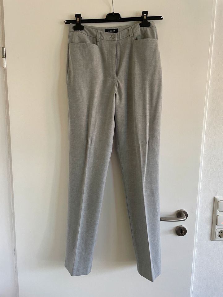 Damen Stoff Hose Gr. 38 hellgrau in Ahnatal