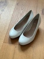 Tamaris Keilpumps, 36, weiß, Echtleder, ungetragene Pumps Bayern - Haßfurt Vorschau