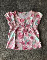 Tom Tailor T-Shirt/Longshirt/Blusen-Shirt Gr. 104/110 Blumen Nordrhein-Westfalen - Hilden Vorschau