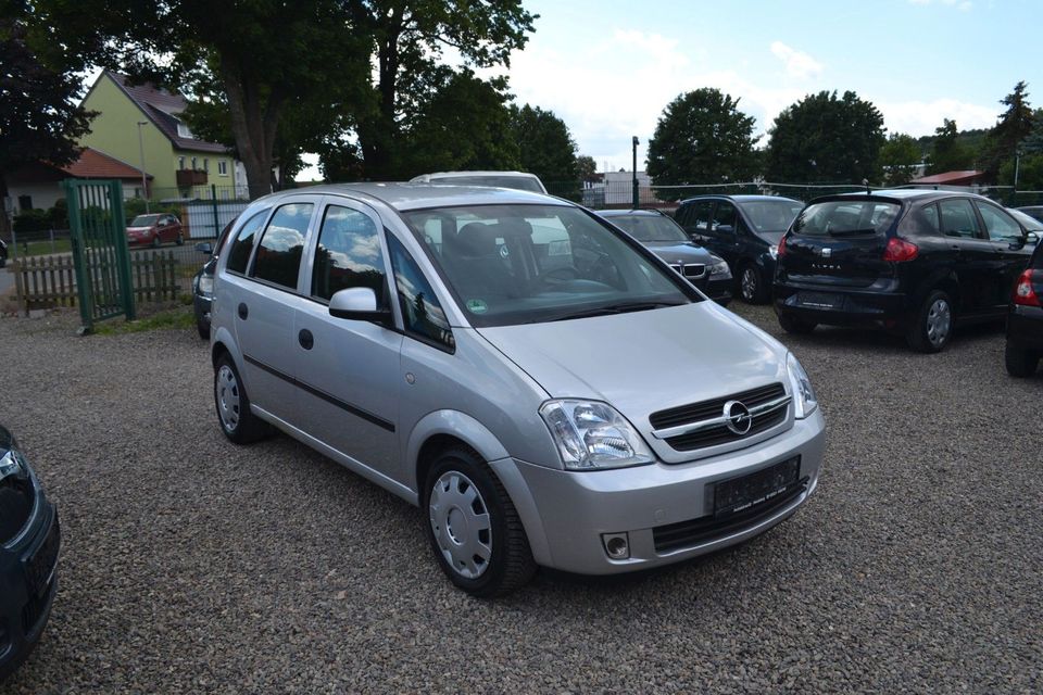 Opel Meriva 1.6 Enjoy *8f-bereift* in Herzberg am Harz