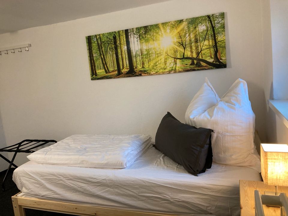 Private bedroom for 2 people to let in Flat-sharing community in Fredersdorf-Vogelsdorf