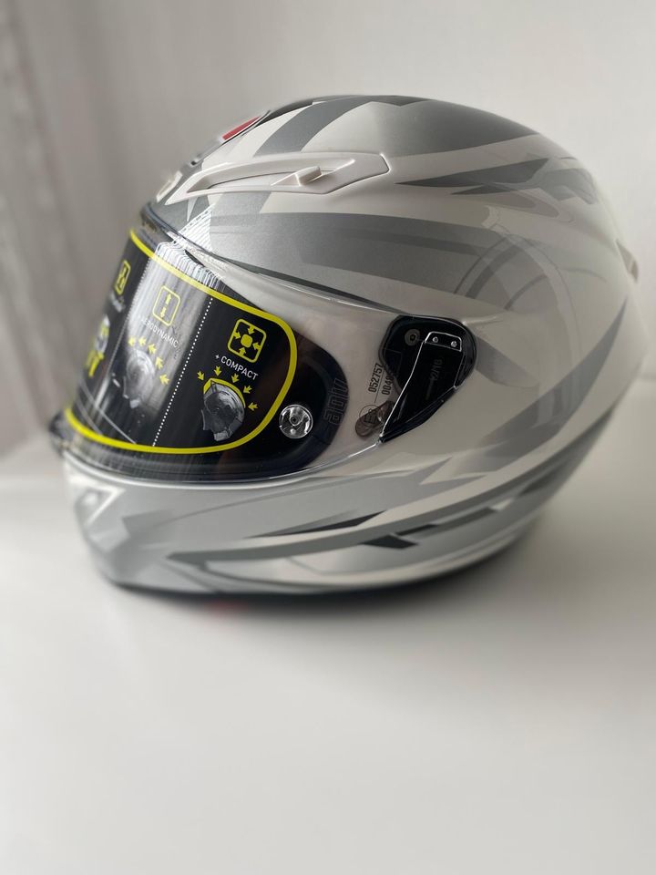 AGV Veloce S Helm NO GP R RR Arai Shoei in Bad Tölz