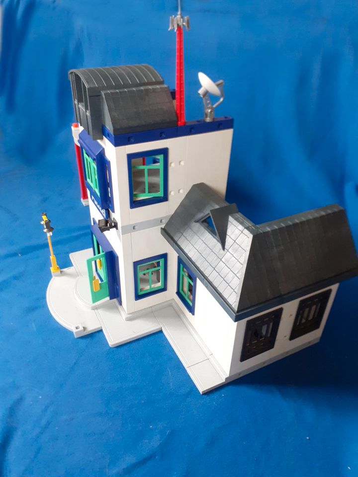 Playmobil Polizeistation 3988 in Hessen - Nidda | Playmobil günstig kaufen,  gebraucht oder neu | eBay Kleinanzeigen ist jetzt Kleinanzeigen