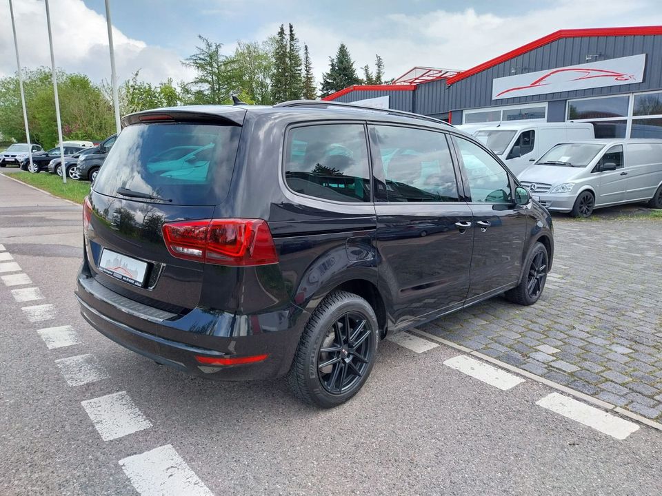 Seat Alhambra Style*Bi-Xenon*DSG*Navi*Touch*Kamera* in Erfurt