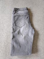 Jeans grau Gr. 42/44 Niedersachsen - Bohmte Vorschau