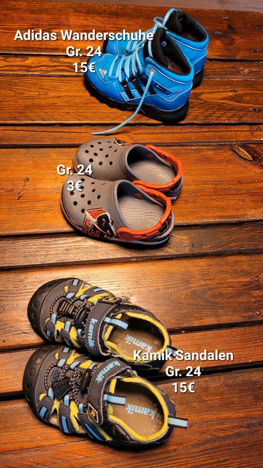 Schuhe für Jungs bis 24 in Weilerbach