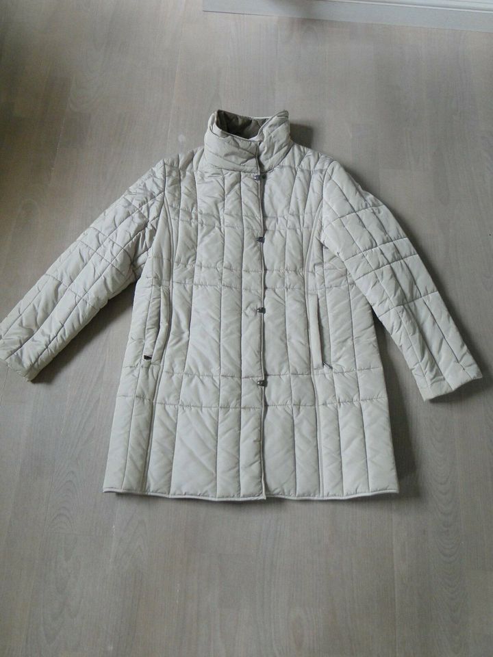 Gil Bret Steppjacke Steppmantel Kurzmantel beige Jacke 42 wie neu in Geesthacht